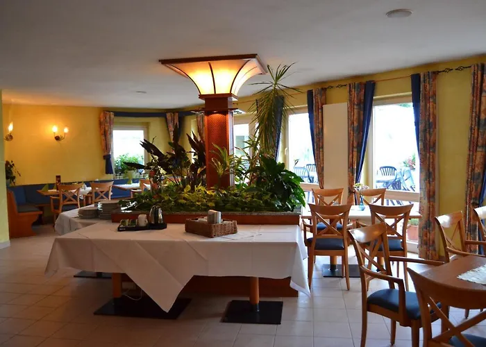 Am Kunnerstein Отель